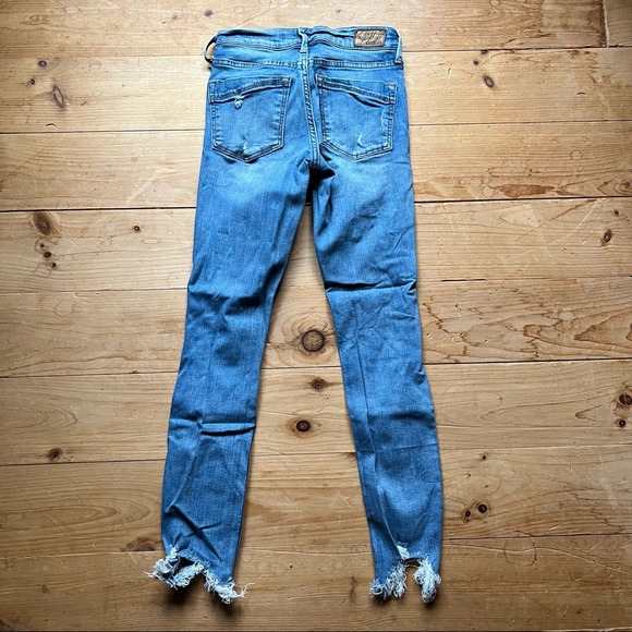 Performance Jeans - Picture 2 of 4